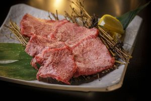 小池克臣が推す「予約困難予備軍」の焼肉店はここだ！ 自由が丘駅から徒歩30秒の場所にある、極上の肉質を誇るディープな焼肉店の画像