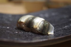 「新子」の旬がやってきた！ グルメライターが教える町寿司8店の画像