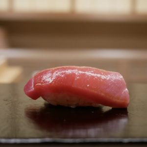 百戦錬磨のフードライターが今年大注目！ 食通の間で話題の、広尾の寿司屋とは？の画像