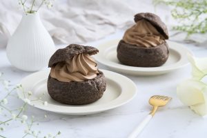 東京ブランドチョコレート専門店、初の路面店がオープン！ ここでしか味わえないチョコホイップのシュークリーム（東京・自由が丘）の画像