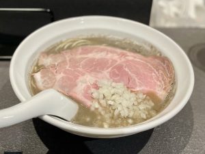 「丿貫」が東京初出店！ 夜はフレンチベースのつまみと厳選した日本酒も楽しめる（東京・三越前）の画像