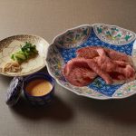 メインは米沢牛！ 熟成肉専門の百名店が豪華にアップグレード（東京・銀座）